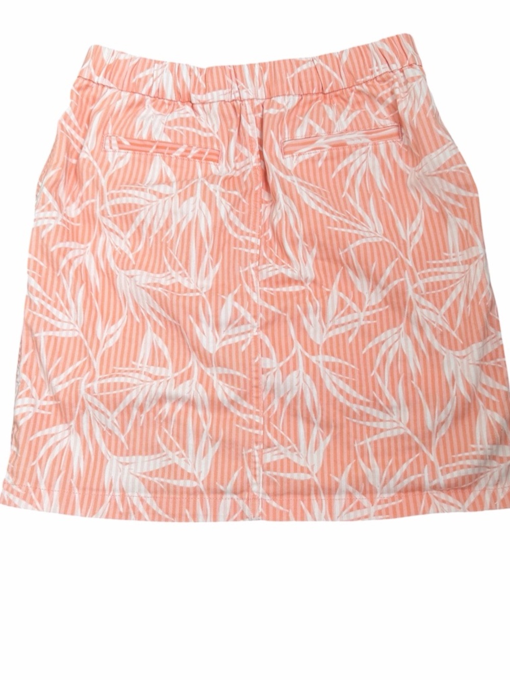 Lands' End Coral and White Leaf-Print skort (001)
